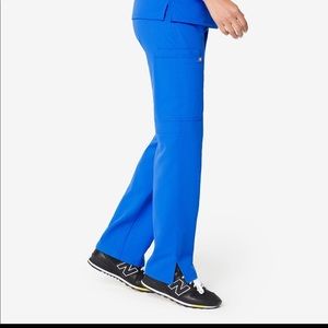 FIGS Royal Blue Kade Cargo Pants small tall